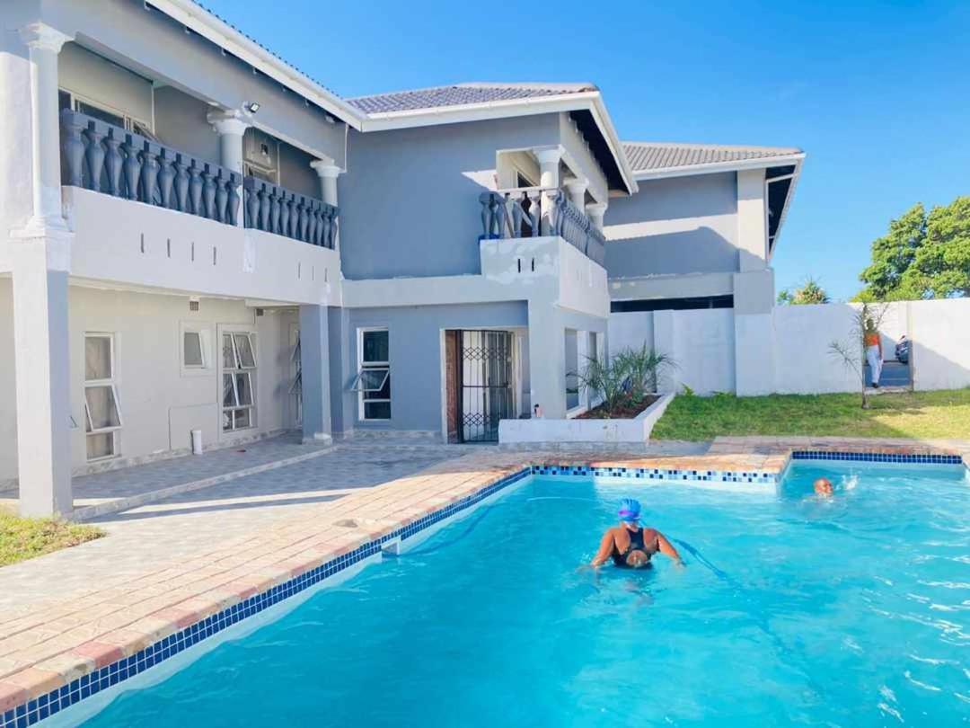 Xaba Guest Lodge Ричардс-Бей Экстерьер фото